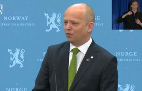 Økonomisk trygghet er det beste vi kan bidra med. Derfor må vi dempe pengebruken. Økonomisk trygghet er det beste vi kan bidra med. Derfor må vi dempe pengebruken.