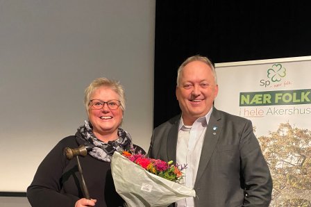 Brita Skallerud valgt som ny fylkesleder i Akershus Senterparti Brita Skallerud valgt som ny fylkesleder i Akershus Senterparti