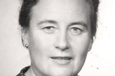 STORSAND, OLINA Født: 1922
Parti: SP,B ikke reg.
Valgdistrikt: 1. TRONDHEIM, SØR-TRØNDELAG
På Stortinget: 1965-77 (vara), 1969,70-73, 1973-77
STORSAND, OLINA Født: 1922
Parti: SP,B ikke reg.
Valgdistrikt: 1. TRONDHEIM, SØR-TRØNDELAG
På Stortinget: 1965-77 (vara), 1969,70-73, 1973-77