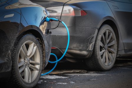 Staten må sikre ladeinfrastruktur Staten må sikre ladeinfrastruktur