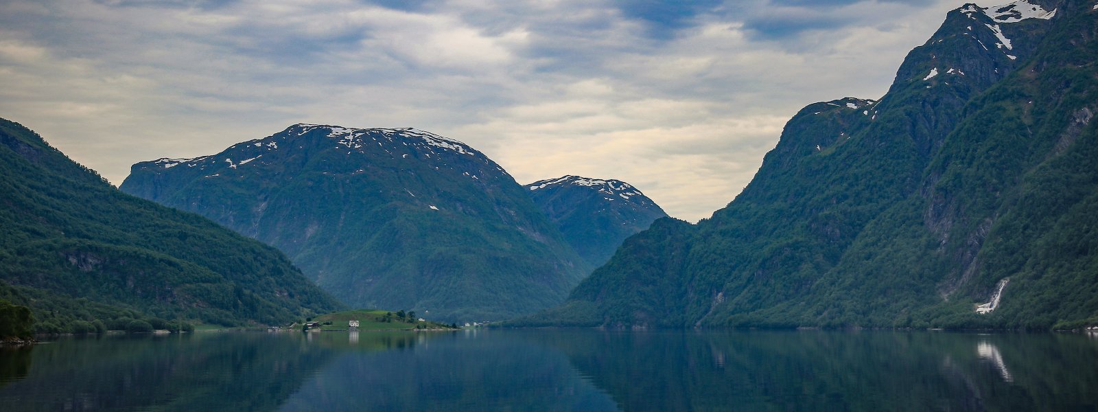 Natur-kulturlandskap-fjord-fjell-Gloppen-40771320550_627e3736e3_o
