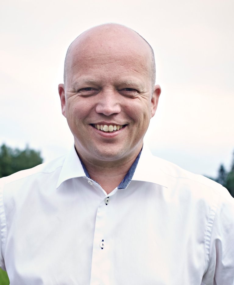 Trygve åker hvit skjorte .jpg