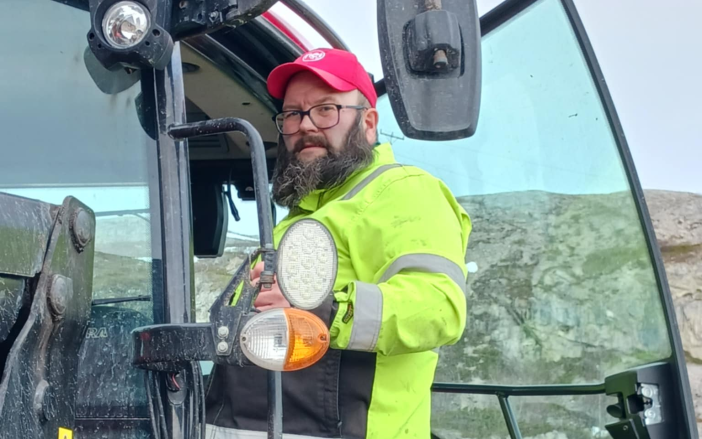 Jon Nikolaisen - traktor