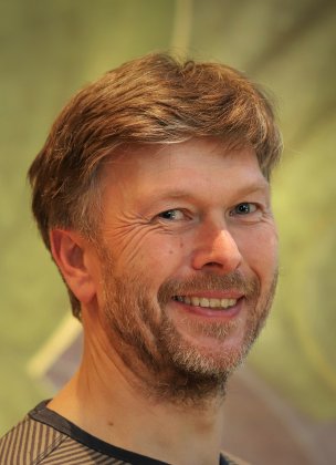 Lars Nicolai Løvdal