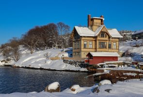 2019 Snø i vannkanten. Universitetets biologiske forskningsstasjon i Drøbak, Akershus