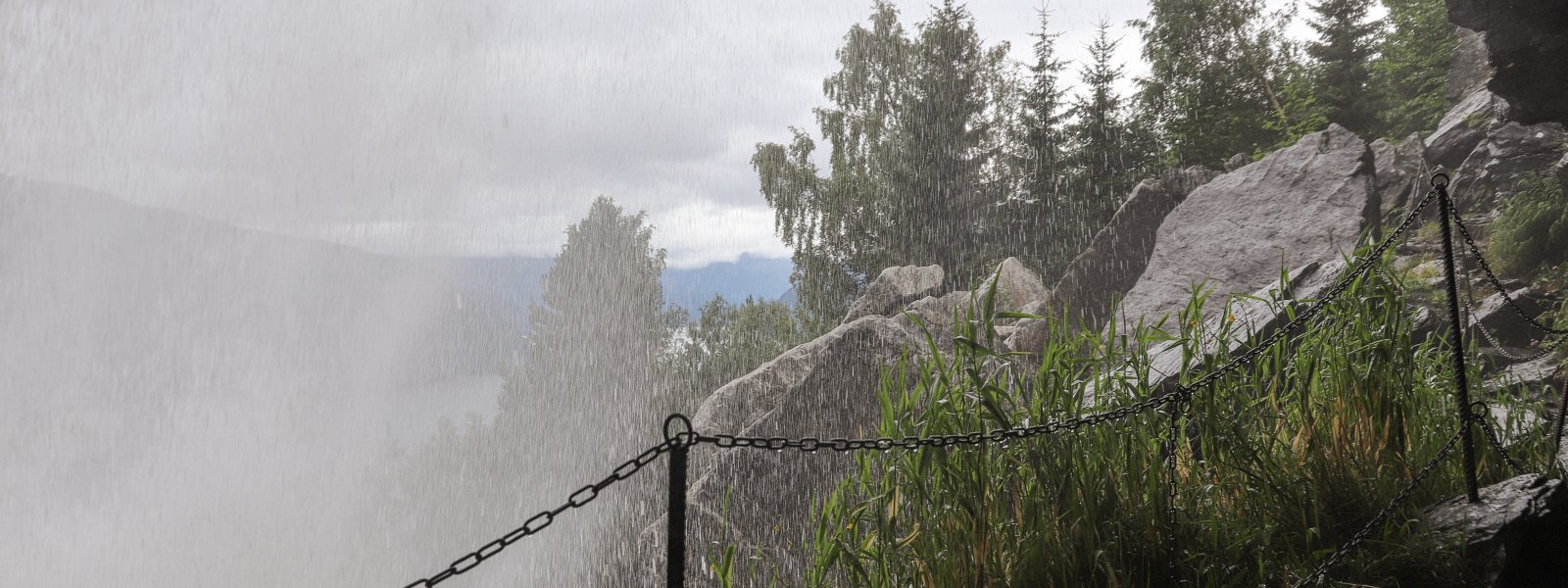 2022 Inne bak Tvinnefossen, Stryn, Sogn og Fjordane