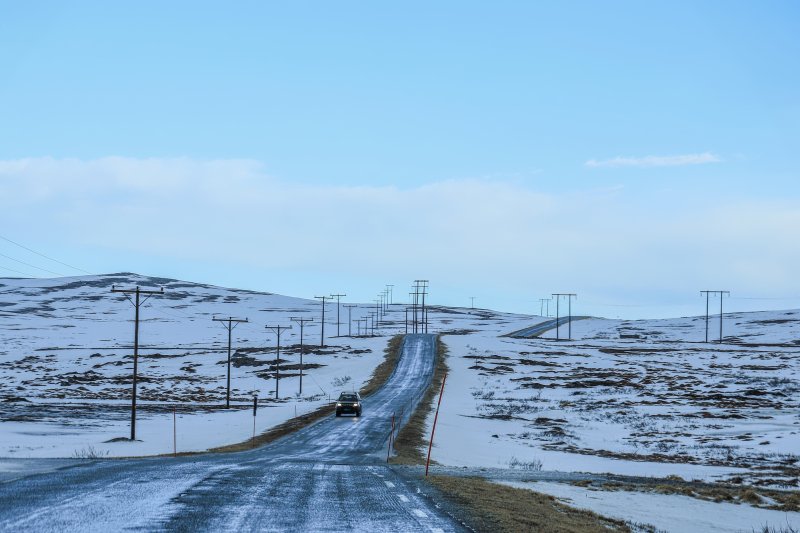 2021 Strømledninger og vei, Sørøya, Finnmark